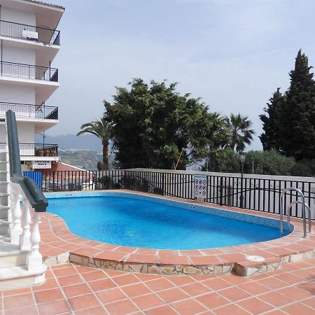 Apts Burriana Nerja Exteriér fotografie