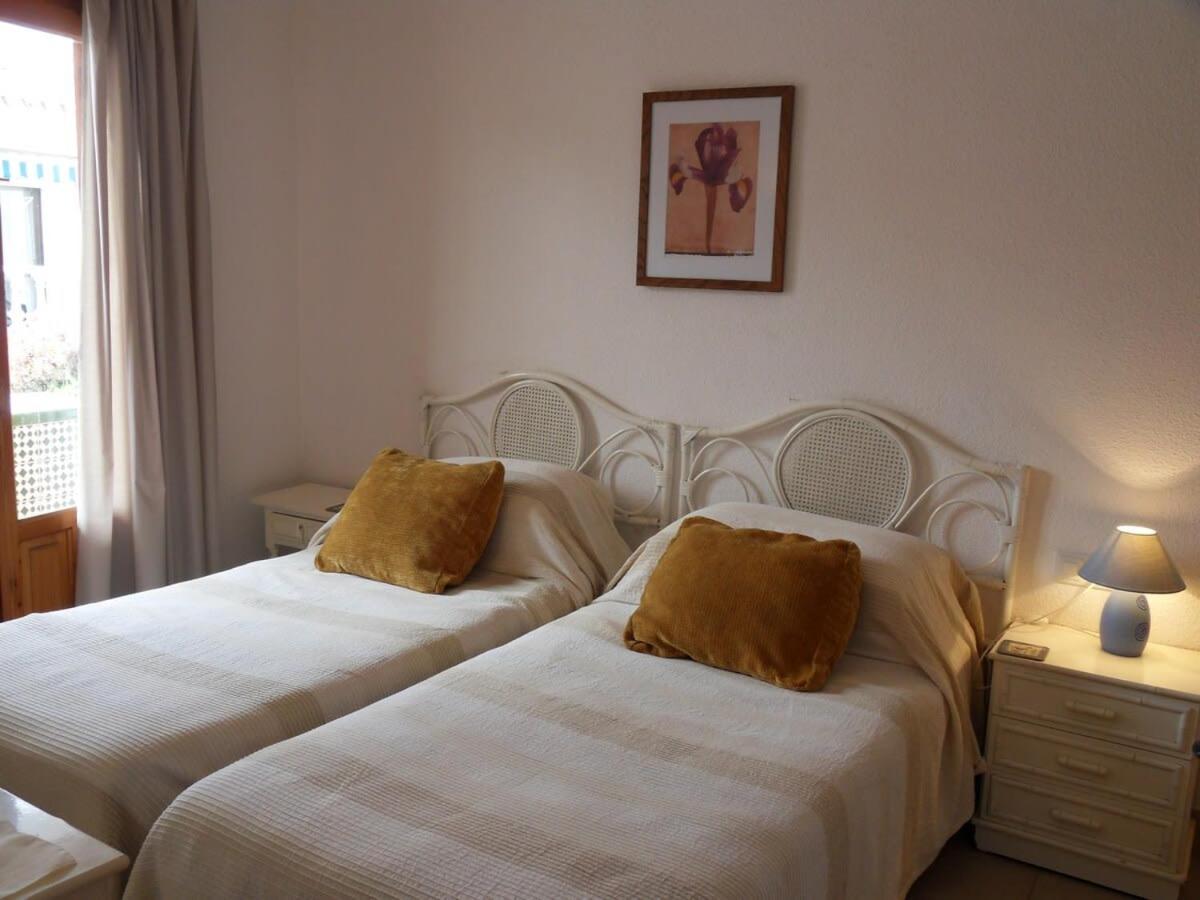 Apts Burriana Nerja Exteriér fotografie