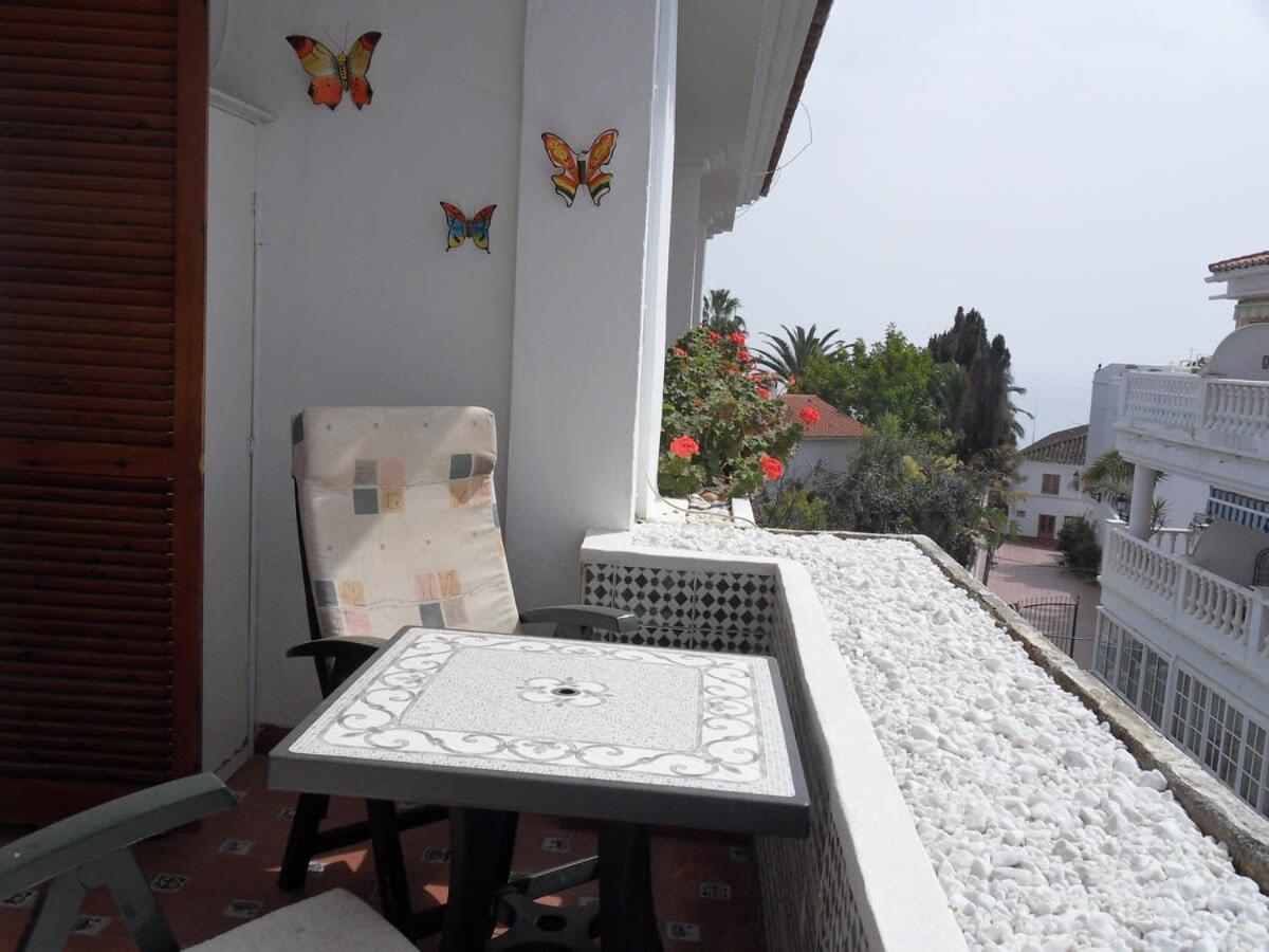 Apts Burriana Nerja Exteriér fotografie